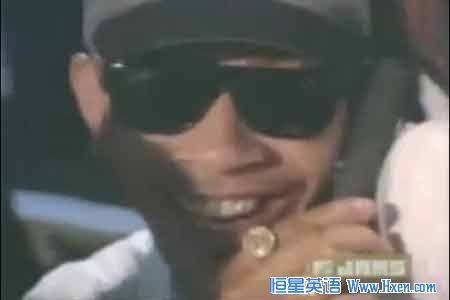 奥巴马曾在MV中跑龙套? 奥巴马曾在MV中跑龙套?