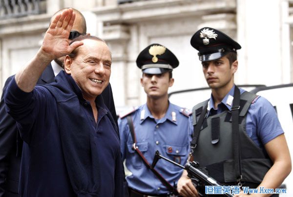 Italy's Prime Minister Silvio Berlusconi waves as he arrives in his private residence at Grazioli palace in Rome August 20, 2010. (Xinhua/Reuters File Photo) Italy's Prime Minister Silvio Berlusconi waves as he arrives in his private residence at Grazioli palace in Rome August 20, 2010. (Xinhua/Reuters File Photo)
