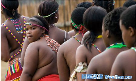 �Ϸ�������Ů���ڽ��ܡ���Ů���ԡ� ��Ƭ����������Ǵ��