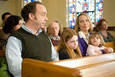 Paul Giamatti, Clare Foley II, and Amy Ryan in 