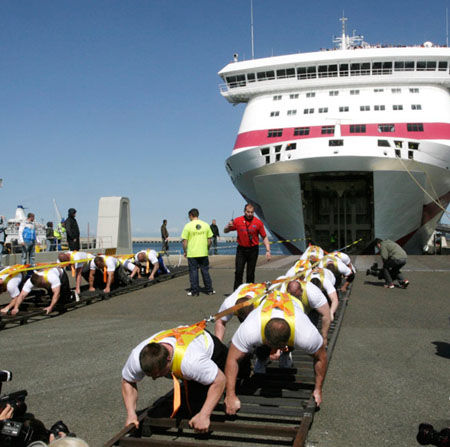 ��ɳ����20������ʿ�϶�2��־���