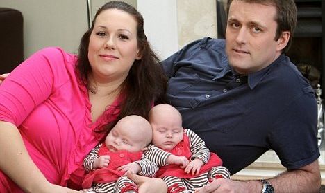 ���ж���ϲ��˫��̥