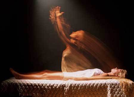 英科学家称“灵魂出窍”实为生理反应 英科学家称“灵魂出窍”实为生理反应