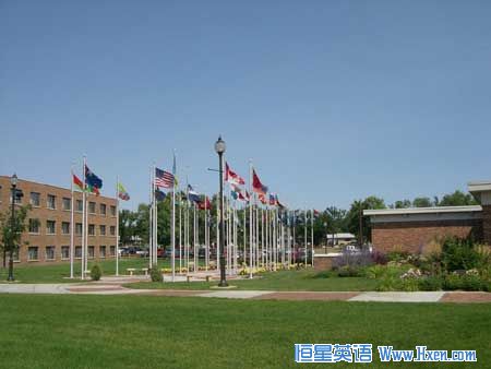 美州立大学被曝造假