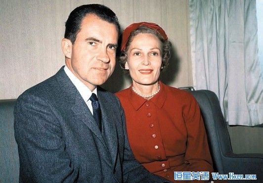 ����ǰ��ͳ����������ع�