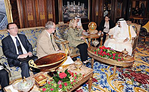 ClintonSyriaSaudiArabia
