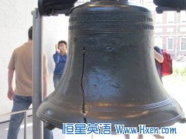 ��ʷ����ƭȺ������������˽���Ц