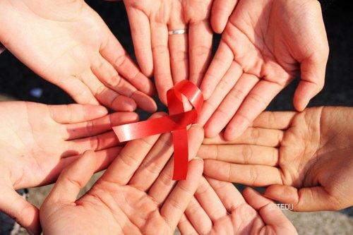 African Beauty Queen Helps China Fight AIDS