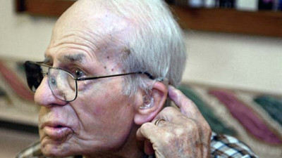 8���Բ��е� �ӵ�δȡ��ȴ���ɳ���