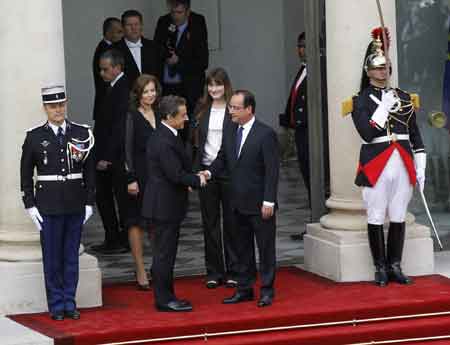 ���ʵ����ľ�ְ �״γ���ר�����׻�