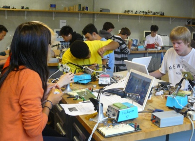 �Ĵ����Ǹ�н������������