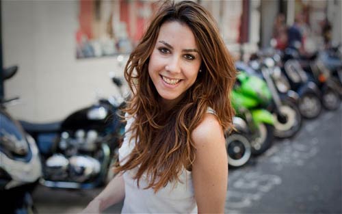 Ӣ���ظ���ÿ��1000Ӣ����·������������