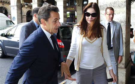 ��������������׽� ס����ͻ���Ѳ�