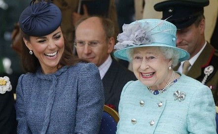 �¹�����Ĭ�˶���������