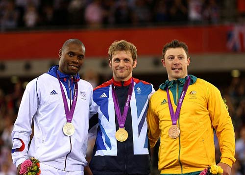 ������Ӣ�����г���װ�������� ��������