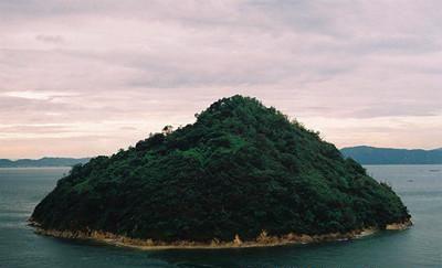 û��˭��һ���µ� No Man Is An Island