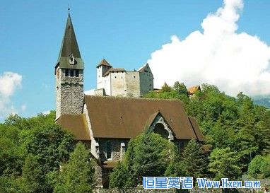 СҵĴ The Big Beauty of a Little Country