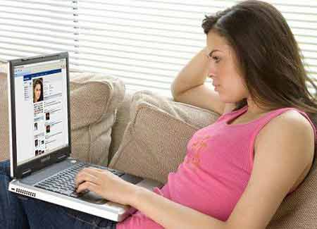 �罻��վ��עǰ�� ���˸���Ȭ��