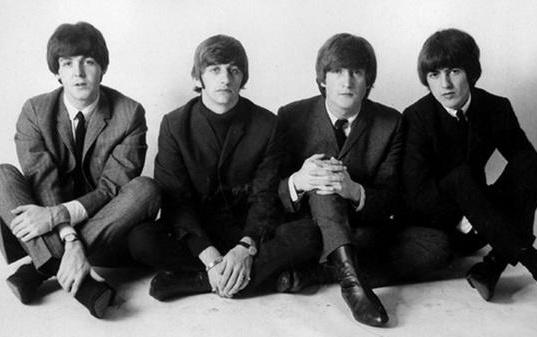 ��ͷʿ��˿��ͬ��ף�ֶ��������