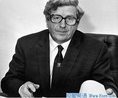 ѧ:·ƴĂ Garret FitzGerald