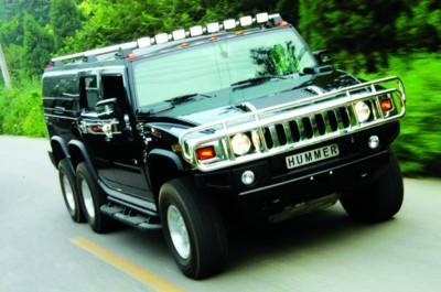 Luxury Cars Lure Customers