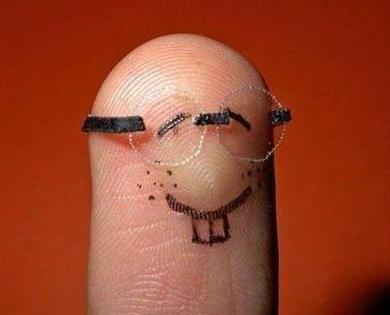 �¶����˱ر�:���н��������׽�İ����