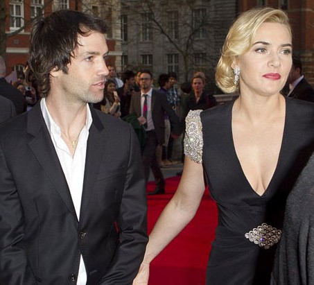 ��˿����������� �����ɶ�ǣ���ߺ�̺