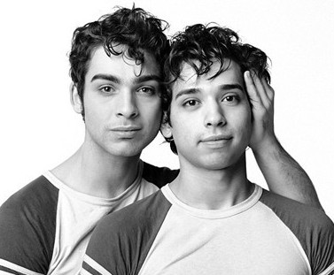 ˫��̥������ֻ�ǳ��ྪ�����Ƶ�İ���ˣ�