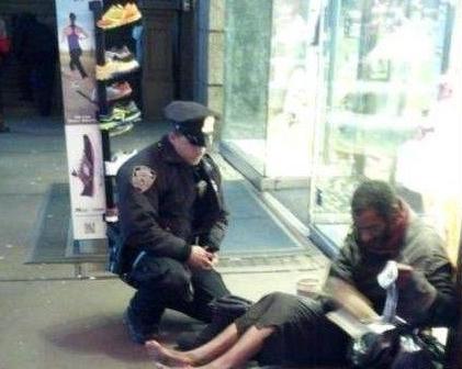 ŦԼ���캮ҹΪ���˺���Ь ��ů��Ƭ�ж�����