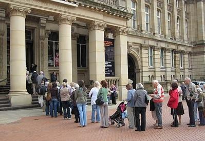 Ϊ���Ŷ�������ĥ?