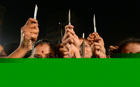 ӡ��Ϊ��Ů�ɷ����������� ��ǿ�鷸