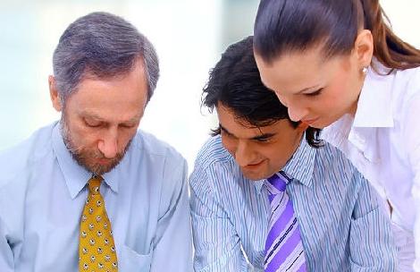 ��ҵ�鱨���ȿ�:2013��ѹ�����Ĺ���vs�����ɵĹ���