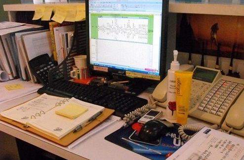 �ż�ǰ�Ѱ칫�����ɾ�����:��ѧ�����칫����5������