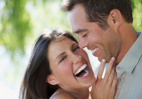 �о���Ů�˾���˧�����Ĭ