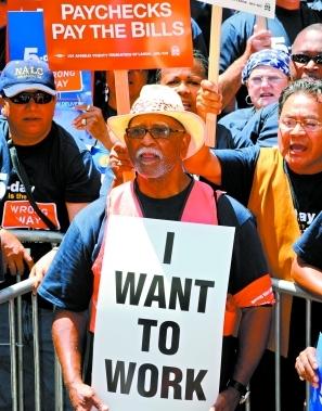 �����¸���˭��: �����칫��ְԱ��λ���