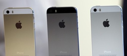 iPhone 5S全球上市 土豪金销售一空