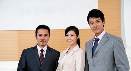 向成功人士<a href=http://www.hxen.com target=_blank class=infotextkey>学习</a>:入职第一周这样过