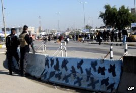 U.S. Backs Iraqs Fight Against Al-Qaeda-linked Terrorists