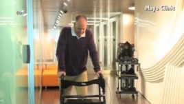 New Laser Device Helps Parkinsons Patients Walk