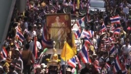 Thailands Anti-Government Protesters Invoke Monarchy