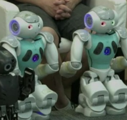 US Students Prepare for Robotic Football Championship