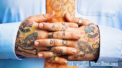 经济学人下载:纹身与工作 污点般的纹身