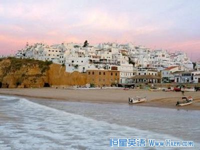 经济学人下载:阿拉斯加乡下 冰原濯濯