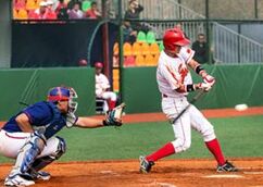 ����ϰ������ 890 have one's back against the wall