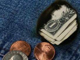 ���ǽ���Ӣ���273��:Burn a hole in your pocket ��Ǯ����ˮ