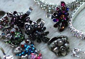 ʵս�����龰�Ի� ��1339��:Price Range for Clothes �·��ļ۸�Χ(2)