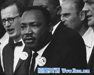 Ӣ���̸��Ŀ:���ӽ�����������˵Ĳп���ʷ